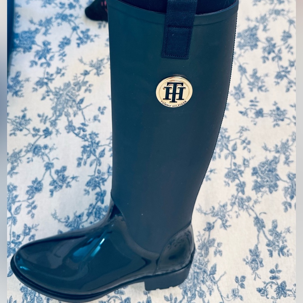 Tommy Hilfiger Navy Rain Boots - Picture 5 of 5